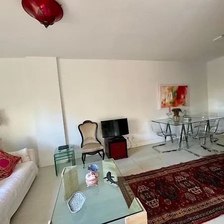Apartment R4 Next To Plaza De Espana And Metro Seville